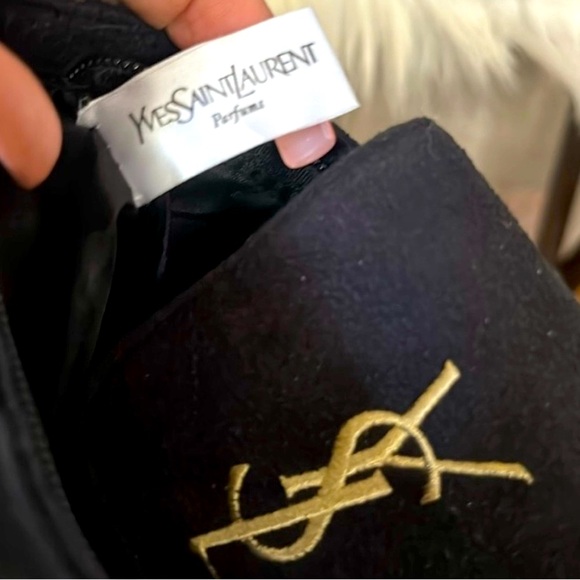 Yves Saint Laurent Black Shoulder Bag with Gold Accents - Picture 4 of 8